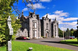 Belleek Castle & Jack Fenn's Courtyard Café 